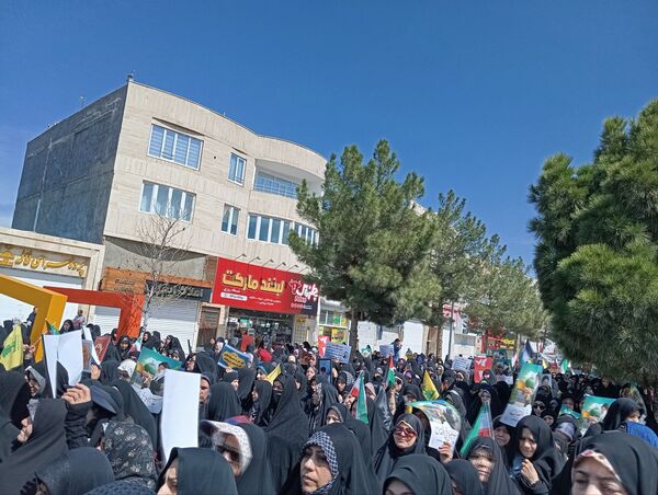 راهپیمایی با‌شکوه روز قدس با حضور فرهنگیان گلبهار 