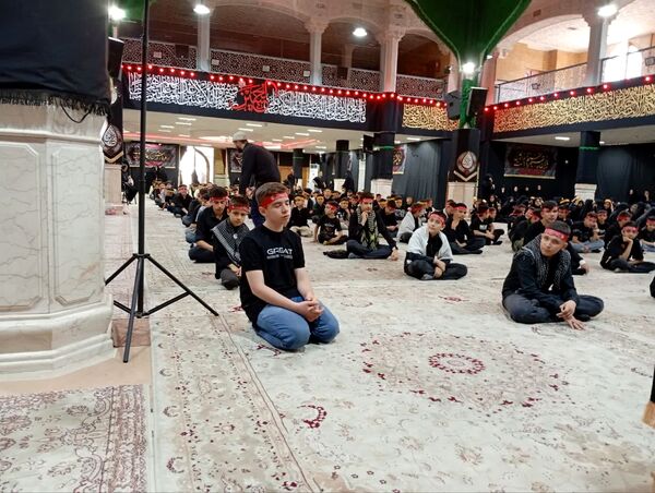 سوگواره «احلی من العسل» در حسینیه اعظم زنجان 