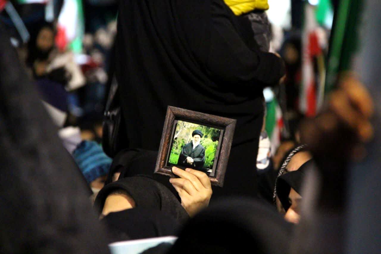 دلنوشته قهرمان شنا در پی شهادت مقام معظم رهبری