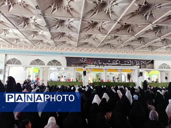 نماز جمعه ای با رنگ خون شهید در کاشمر