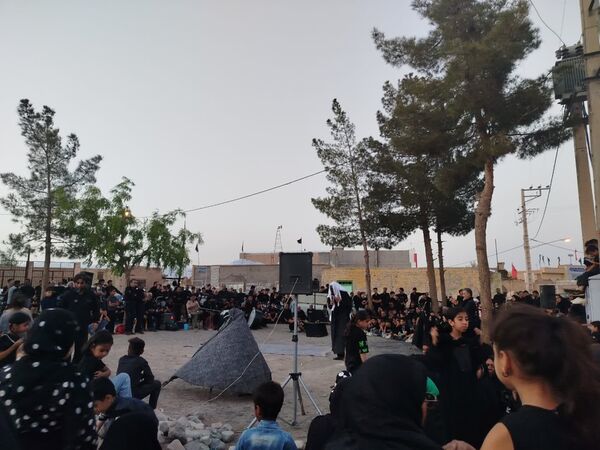 شبیه خوانی عصر عاشورا در روستای فدافن