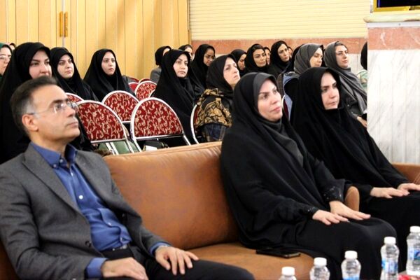 کارگاه آموزشی رؤسای انجمن‌های اولیا و مربیان ناحیه یک شهرری