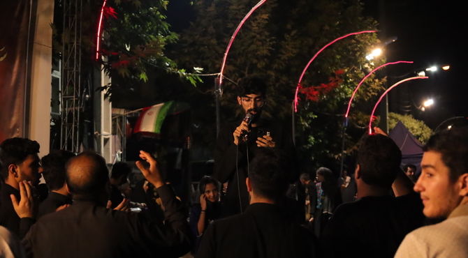 نمایشگاه دانش‌آموزی شهدای اقتدار درخیابان اربعین