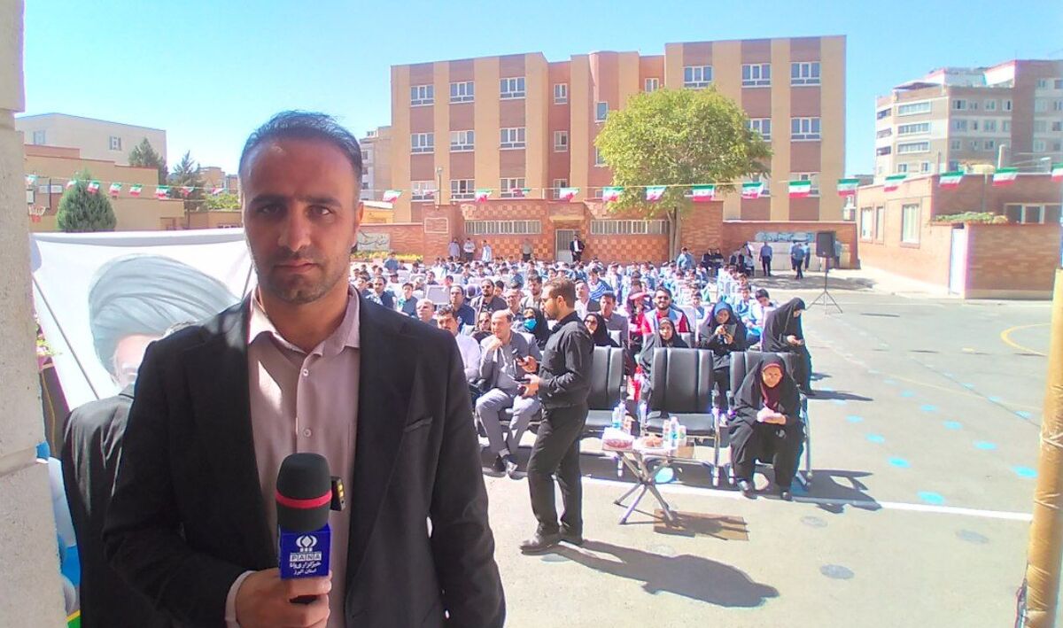 برنامه‌ریزی لازم برای آموزش حضوری و مجازی دانش‌آموزان انجام شده است