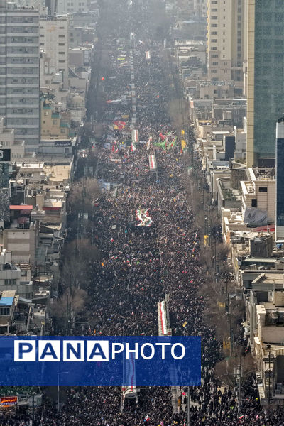 شکوه 22 بهمن مشهد مقدس از نمای هوایی
