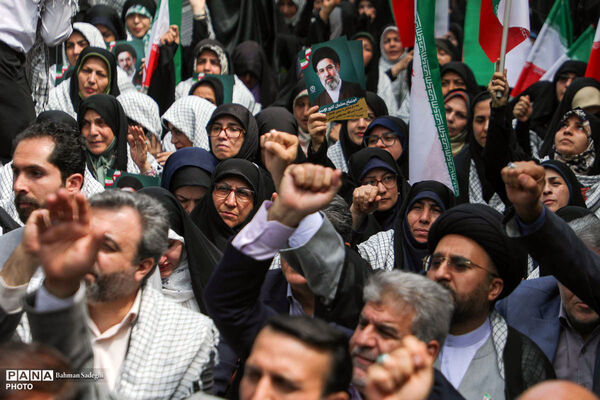 بیعت معلمان با رهبر معظم انقلاب