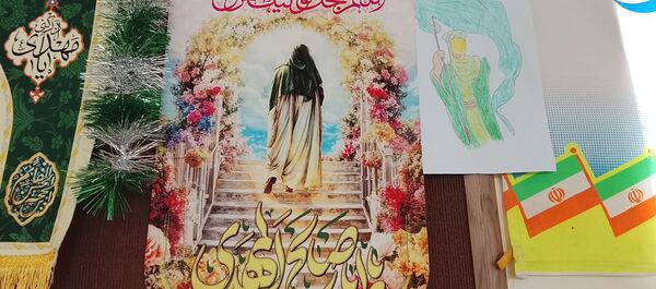 تقدیر از دانش آموزان برتر آموزشی  آموزشگاه دخترانه شهدای ۳۸ 