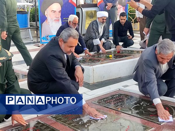 ویژه برنامه میهمانی لاله‌ها در آرامگاه شهید مدرس