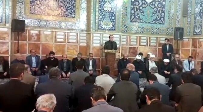 ادای احترام فرهنگیان قم به مزار استاد شهید مطهری