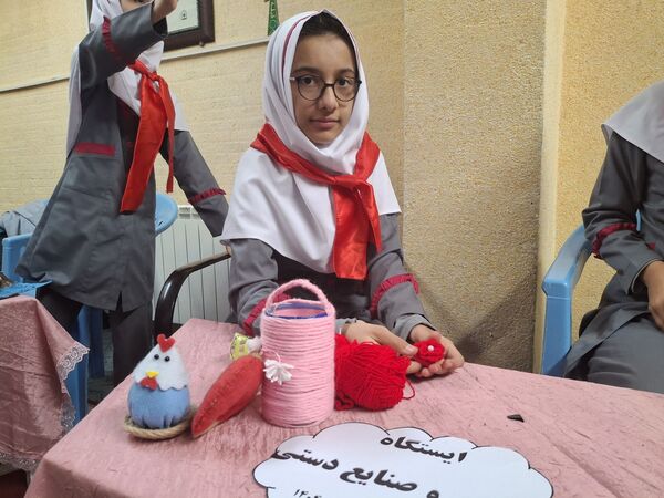 جشنواره ماها در مدرسه مصطفوی سامان 