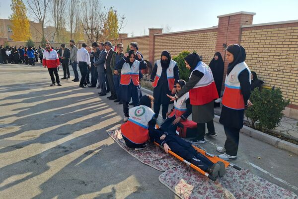 مانور سراسری زلزله و ایمنی در پردیس