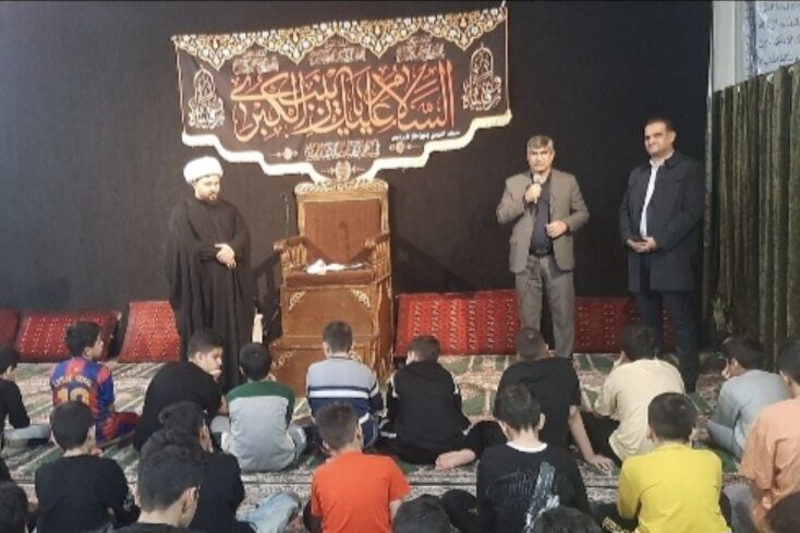 حضور مسئولین شهرستان پردیس در مراسم معنوی اعتکاف 