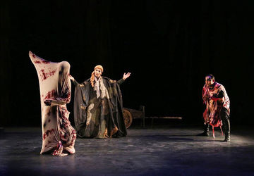 خیابان تریبون خاموش مردم است، ما فقط بلندگوی آن‌ها می‌شویم