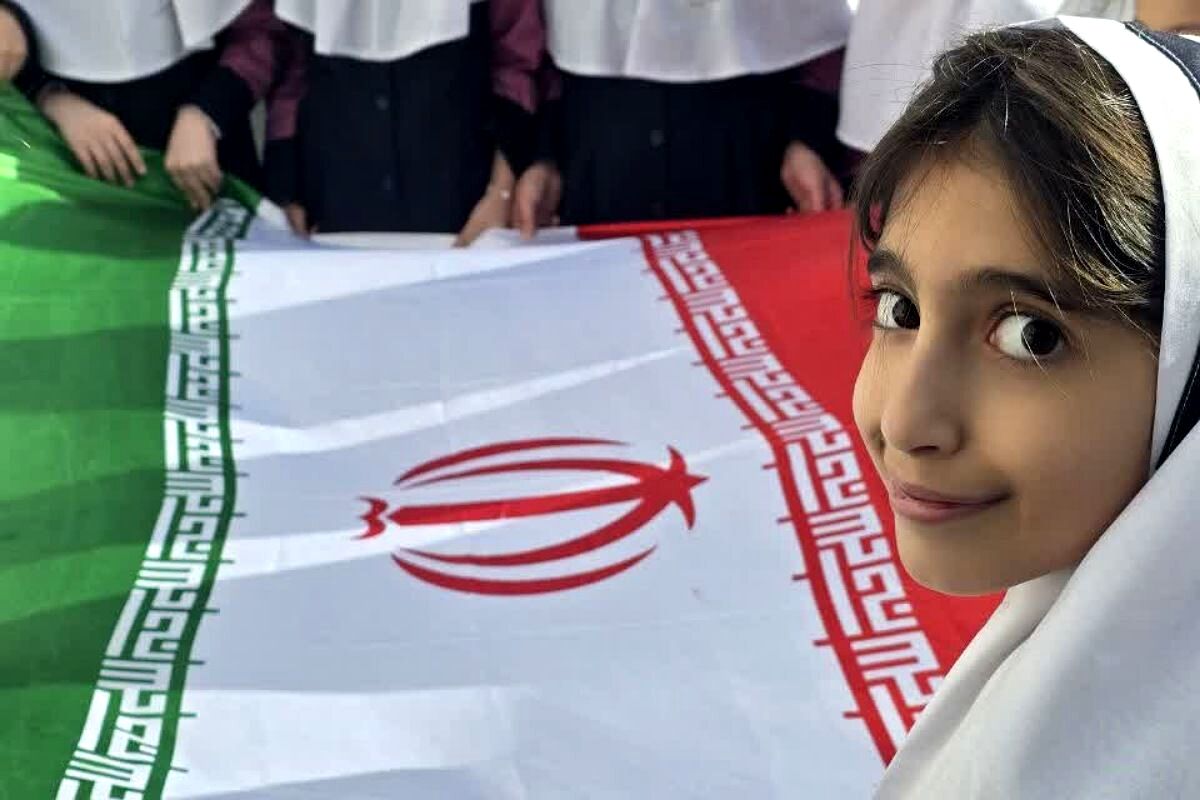 طنین زنگ انقلاب در مدارس شهرستان شهریار 