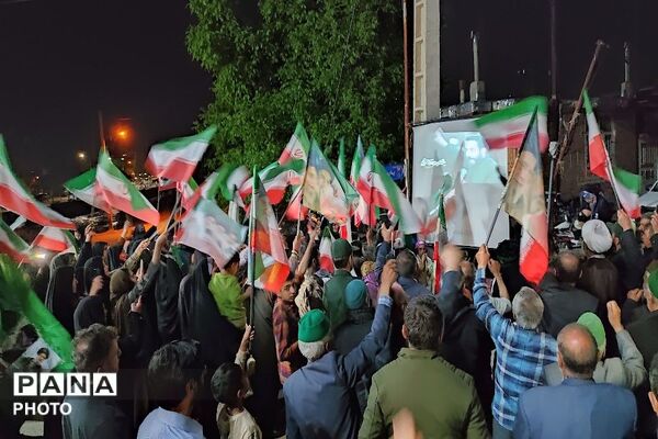 از انتقام خون شهدا صرف نظر نخواهیم کرد