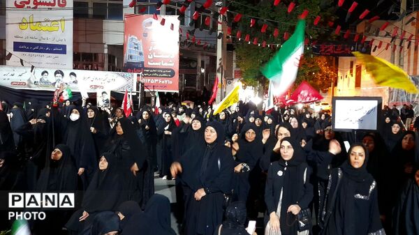  انتظار مردمانی پرشور، برای آخرین دیدار از قائد شهید امت