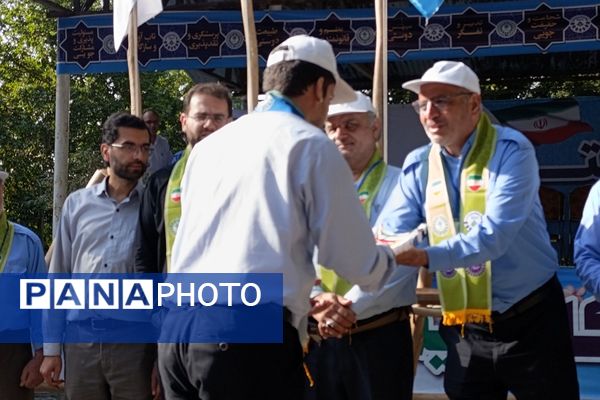 حضور دانش‌آموز خبرنگاران پسر پانا ناحیه دو شهرری در اردوی ملی پیشتازان
