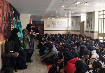 مراسم عزاداری در مدرسه ایثار ناحیه یک شهرری