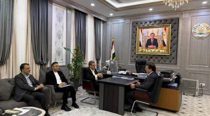 همکاری مشترک ایران و تاجیکستان در حوزه بیمه سلامت