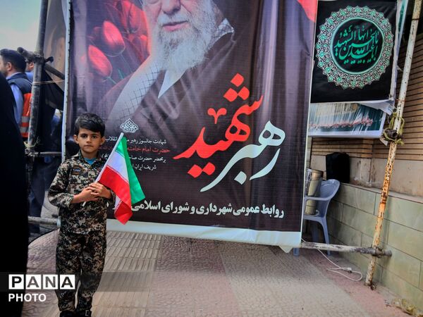 در سوگ آموزگاران و همکلاسی‌های مینابی
