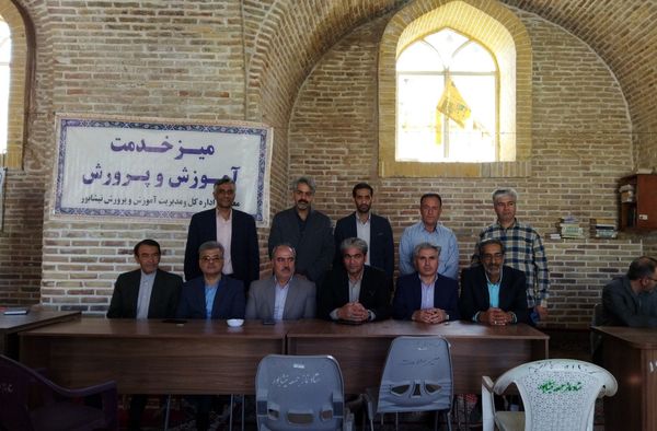 گذری بر میز خدمت اداره آموزش و پرورش نیشابور در نماز جمعه این هفته 