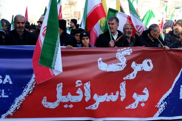 یک زنجان متحد در روز ۲۲بهمن 