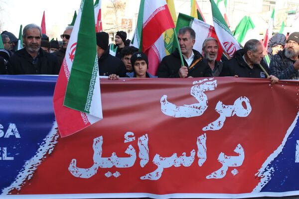 یک زنجان متحد در روز ۲۲بهمن 