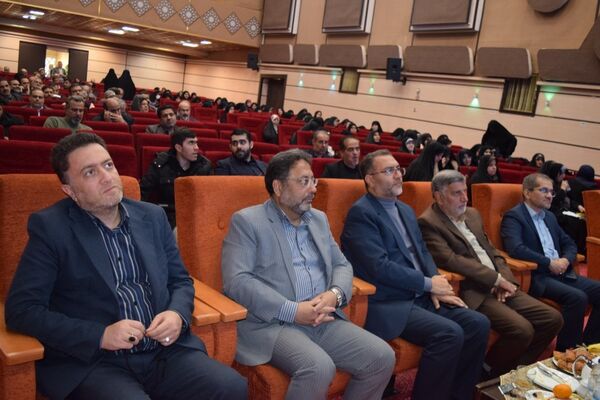جلسه توانمندسازی مدیران مدارس دولتی و غیر دولتی منطقه ۱۴ 