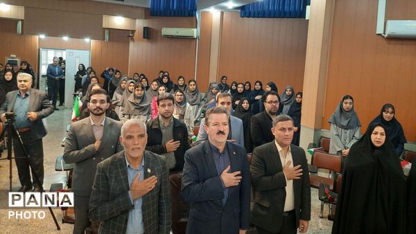 رقابت‌های انتخاباتی انجمن‌های ورزشی در دبیرستان آرمینه مصلی‌نژاد