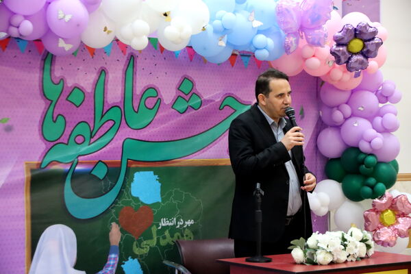 برگزاری جشن عاطفه ها در دبستان شاهد فاطمه زهرا سلام الله علیها