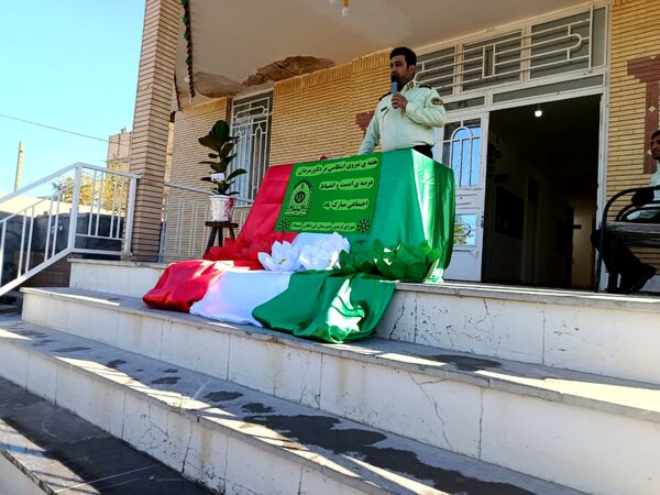گرامیداشت هفته نیروی انتظامی در دبیرستان فرزانگان خواف 