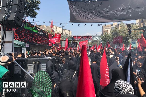 جاماندگان اربعین حسینی در مسیر قبله تهران