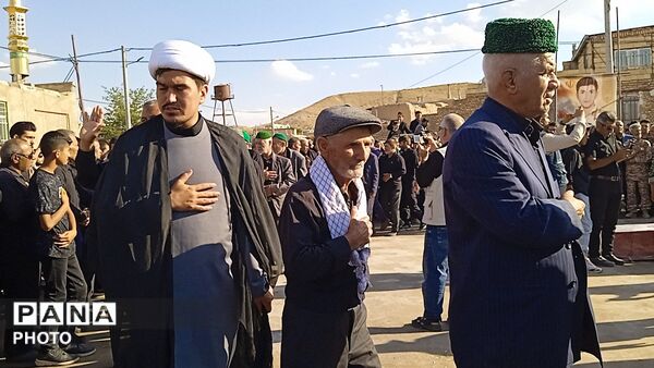 تشییع و تدفین شهید مصطفی حسینی در روستای سید آباد 