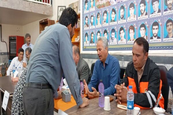 میز خدمت با حضور رؤسای ادارات در شهر بار