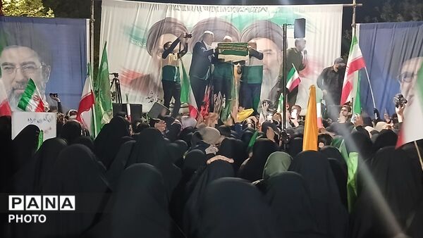 اجتماع عظیم، مردم ولایتمدار خرم آباد 
