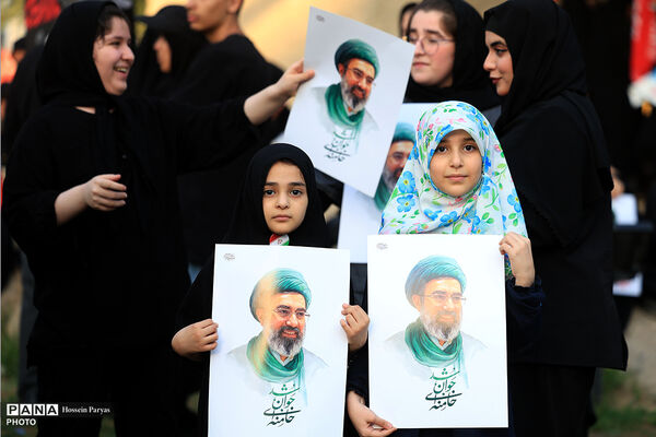 مراسم تشییع پیکر مطهر رهبر شهید انقلاب در تهران - 1
