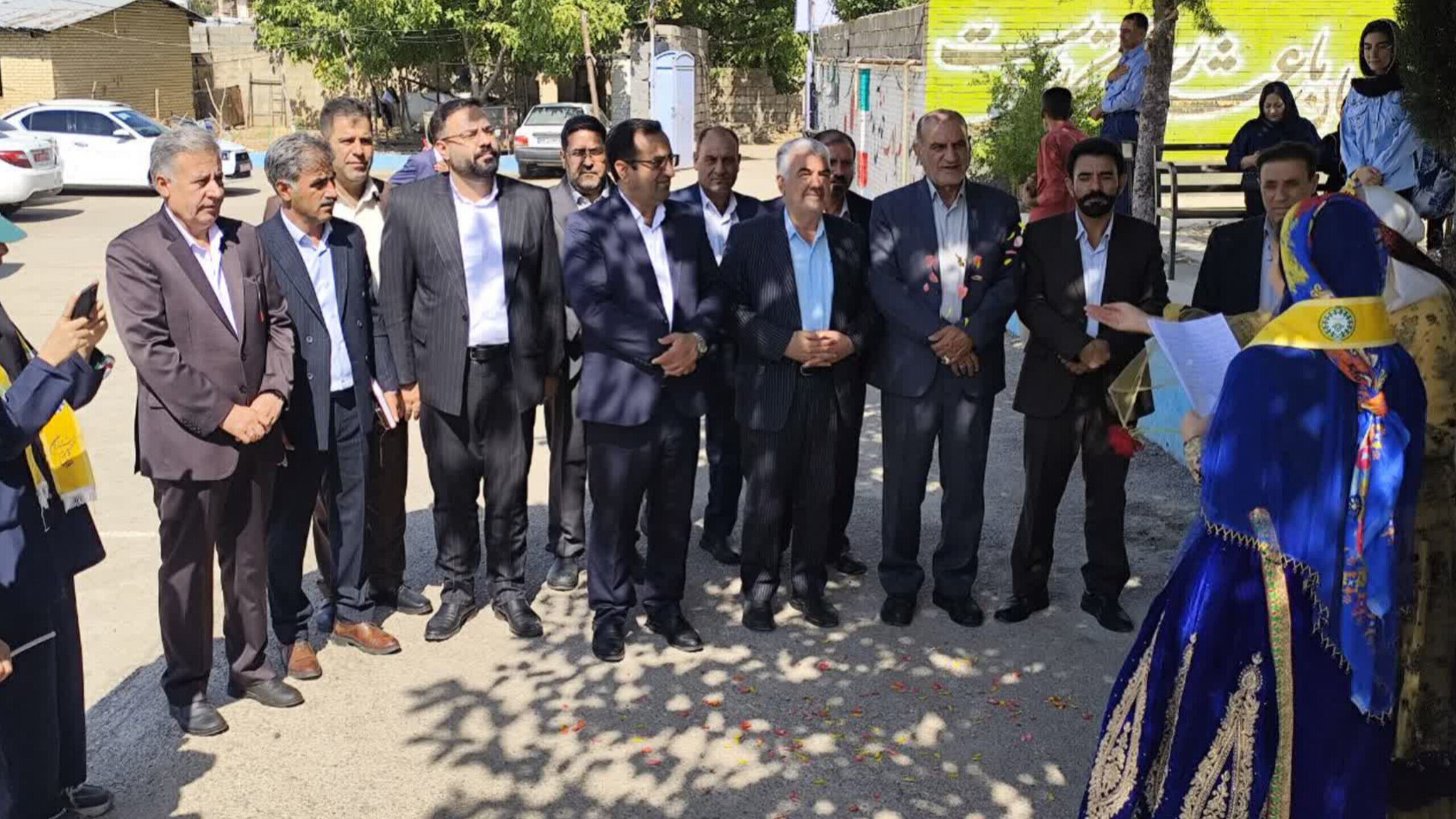 جشن شکوفه‌ها در دبستان دخترانه فرهنگیان یاسوج