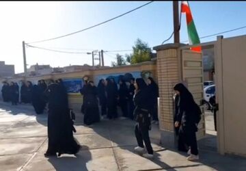 آغاز سال تحصیلی جدید در دبیرستان دخترانه دکتر گنجی واحد شماره ۲ بیرجند