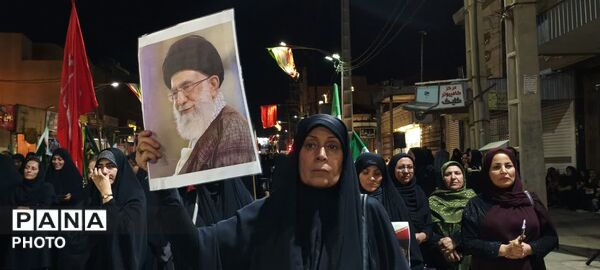مراسم راهپیمایی و عزاداری برای تشییع رهبر شهید در گچساران 