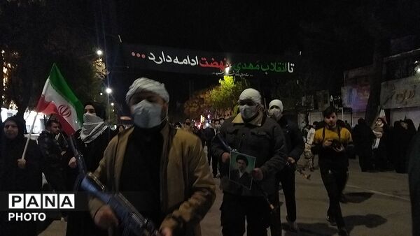 فرهنگیان نیشابور آمادگی خود را برای دفاع از وطن  اعلام کردند