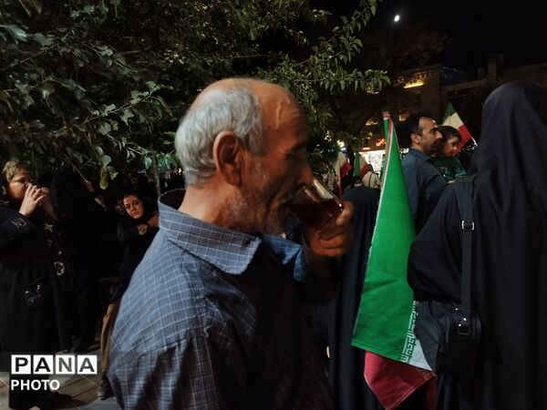 چایخانه حوزه علمیه گلشن؛ جلوه‌ای از خدمت و ارادت در آغاز امامت امام عصر ( عج )