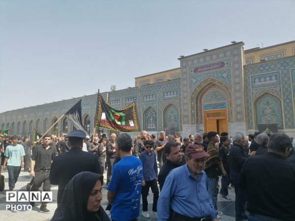 حرم مطهر رضوی در سوگ امام رئوف