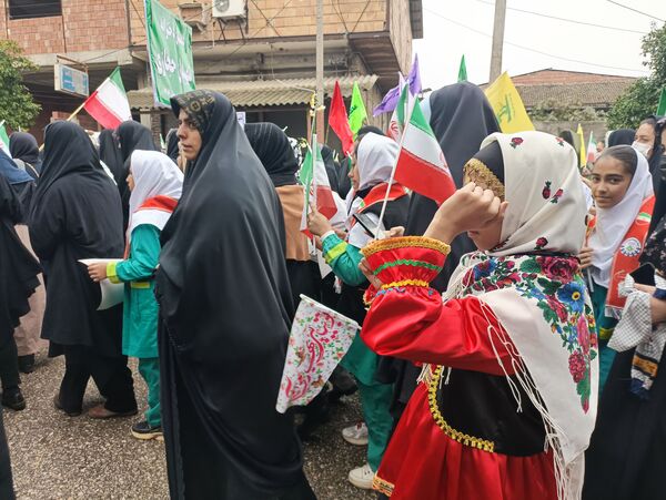 جشن تولد چهل و هفت سالگی انقلاب در گلوگاه 