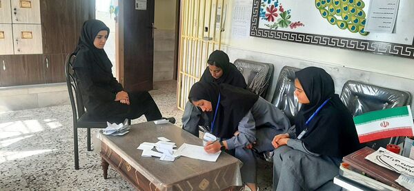 انتخابات شورای دانش آموزی در دبیرستان حاج مهدی روحانی خلیل آباد 