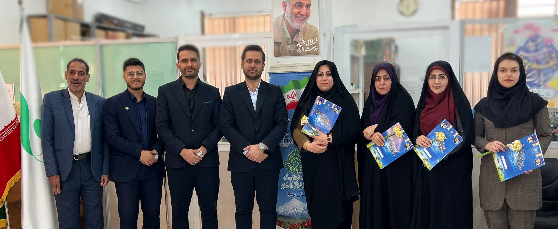 تقدیر سازمان دانش‌آموزی استان بوشهر از بانوان به مناسبت ولادت حضرت فاطمه(س)