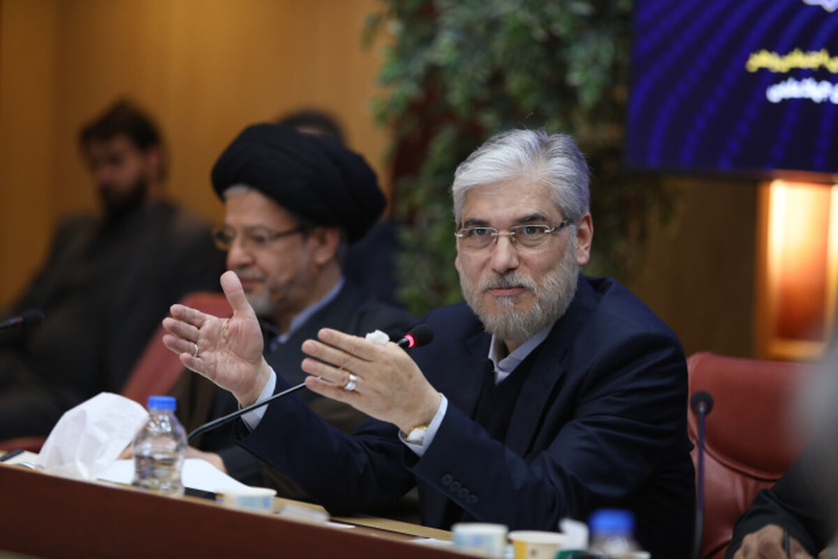 همچنان در پی امور منسوخ شده در علوم انسانی حرکت می‌کنیم