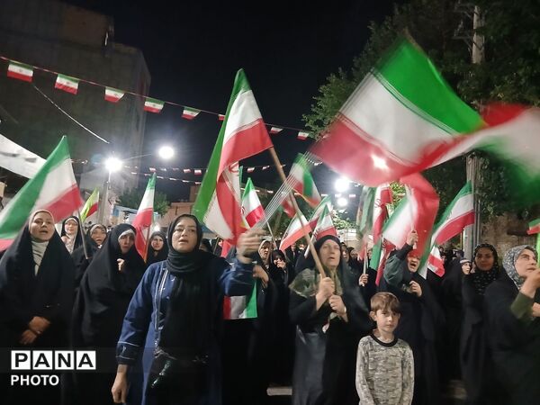 صدمین شب پایداری و ایستادگی مردم پای ایران اسلامی 