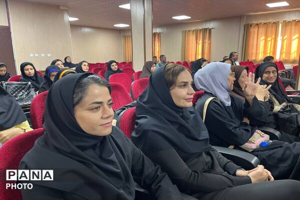 آیین گرامیداشت هفته تربیت‌بدنی در آموزش و پرورش ملارد 