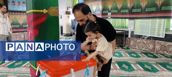 برگزاری دور دوم انتخابات ریاست‌جمهوری در محمودآباد 