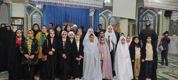 اولین نماز جمعه ماه رمضان با حضور پر رنگ مردم شریف شهرستان بن 